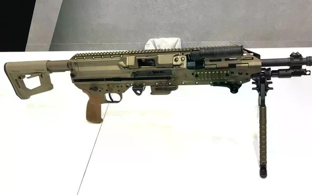 Sig Sauer nâng cấp súng máy M250 khiến nó trở nên ngắn và nhẹ hơn