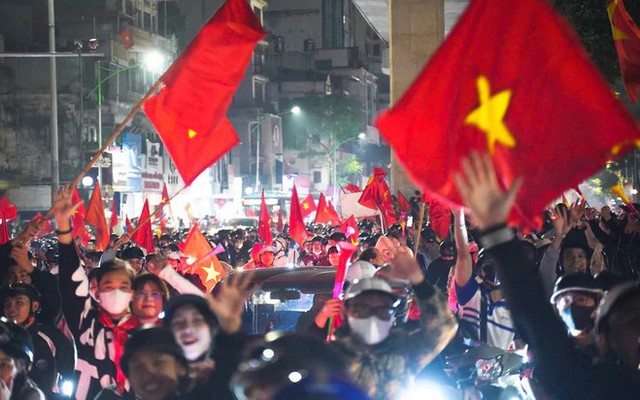 Đúng ngày 15/10, tất cả người dân Việt Nam được miễn, giảm lệ phí nhiều thủ tục khi làm một việc