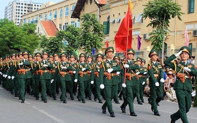 Đề xuất chi tiết mức tiền thưởng với người hưởng lương từ ngân sách thuộc Bộ Quốc phòng