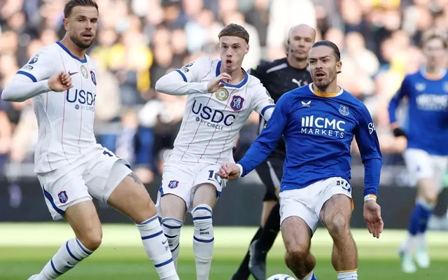 Pedro Neto lập cú đúp, Chelsea nhấn chìm Everton
