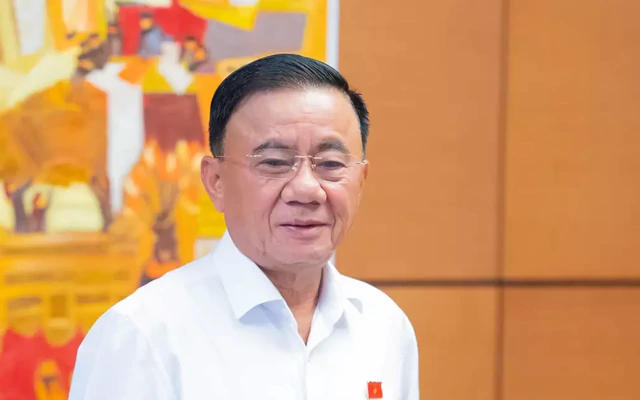 Thường trực Ban Bí thư nói về sách giáo khoa: 'Có vấn đề'