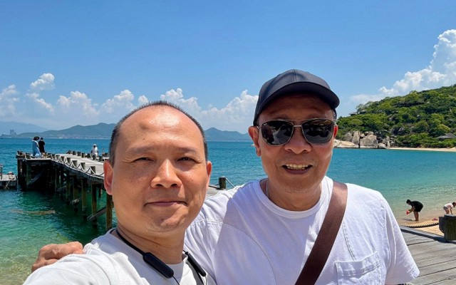 MC đầu tiên dẫn Rung Chuông Vàng: Con trai duy nhất nhất của Lại Văn Sâm, tốt nghiệp thạc sĩ ở Úc, gắn bó 2 thập kỷ với truyền hình