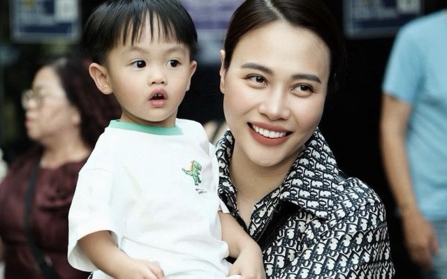 Đàm Thu Trang đáp trả