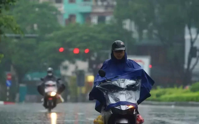 Gió mùa đông bắc sắp về, miền Bắc mưa rất to