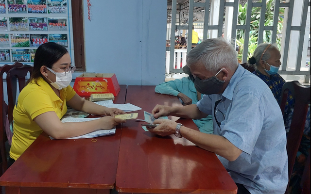 Từ 5/10/2026, người từ đủ 60 đến dưới 75 tuổi được hưởng 810.000 đồng/tháng trong trường hợp nào?