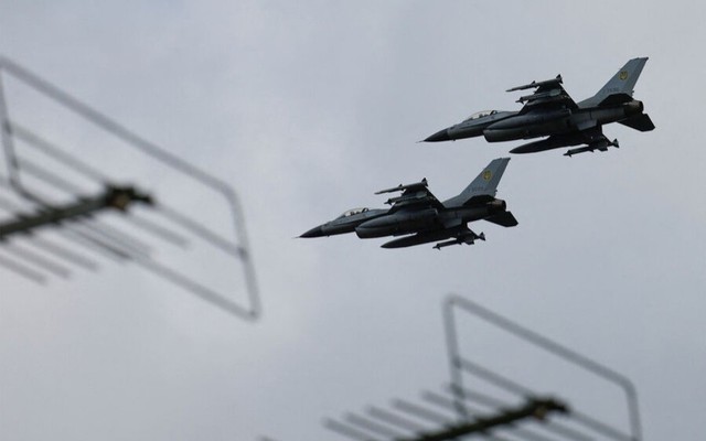 F-16 sẽ thế nào khi không có vũ khí?