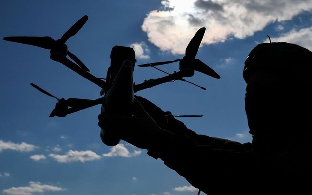 Nga tung UAV FPV Svarog mới: Thách thức mọi hệ thống tác chiến điện tử