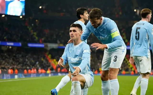 Foden trở lại bằng hat-trick, Man City vùi dập AEK Athens