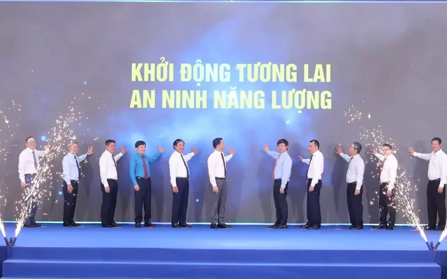Khởi công nhà máy điện LNG hơn 40.000 tỷ đồng tại Quảng Trị
