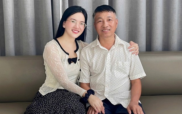 Con gái 32 tuổi hiến gan cứu bố: 'Con chỉ muốn được gọi bố ơi lâu hơn nữa'