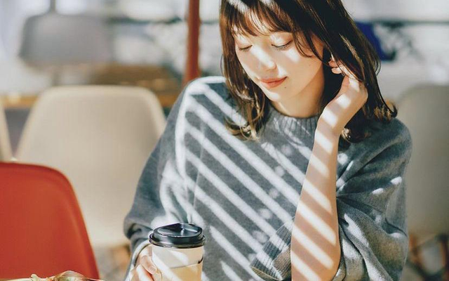 Một tháng thử sống giản dị, tôi nhận ra: Càng bớt mua sắm theo cảm xúc, cuộc sống càng thoải mái