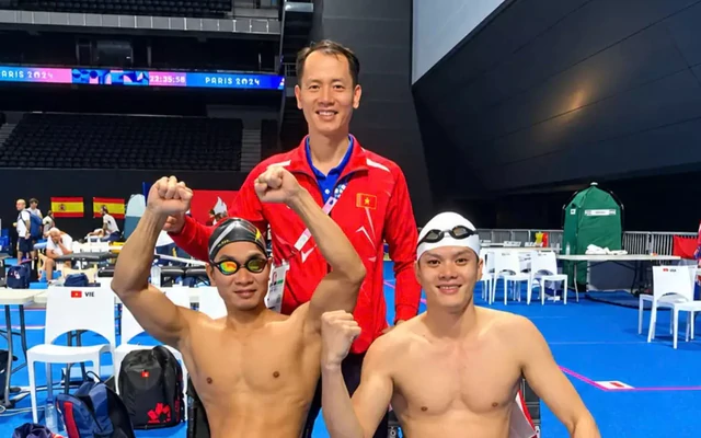 Bơi Việt Nam thống trị đường đua 100m ếch, gặt cả HCV và HCB tại ASIAN Para Games 5
