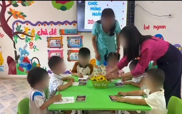 Tạm đình chỉ hai giáo viên mầm non tác động vào học sinh