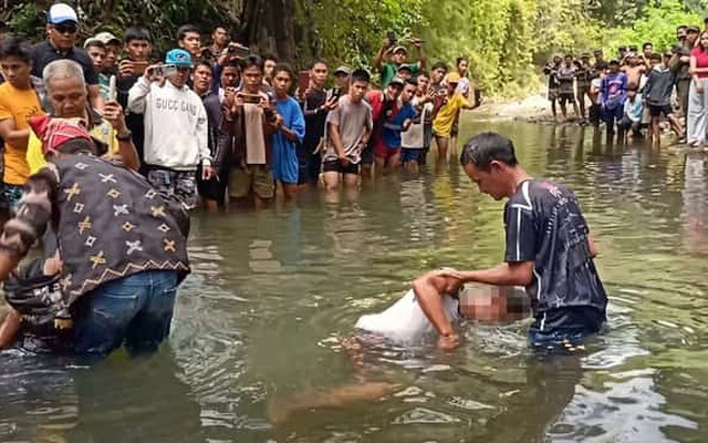 Tranh chấp đất, hai nông dân xuống sông thi nhịn thở rồi tử vong cả đôi
