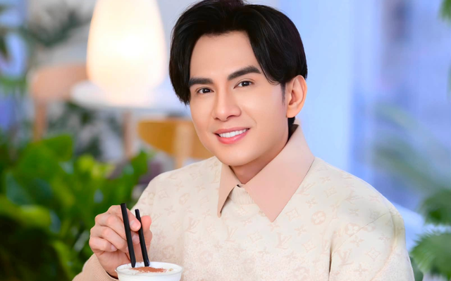 Hoạt động kinh doanh tại Mỹ của ca sĩ Đan Trường có diễn biến mới