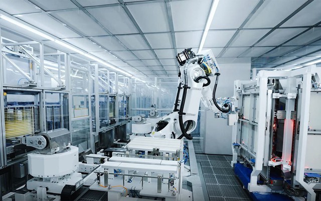 Nhà cung cấp kính cho Apple, Samsung, Tesla rót thêm 13.000 tỷ vào Việt Nam để xây nhà máy 5G
