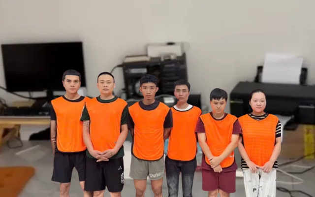 Công an phá chuyên án đặc biệt lớn tiêu thụ 100.000 giấy tờ giả: Bắt 'đầu sỏ' Nguyễn Xuân Trường SN 1996