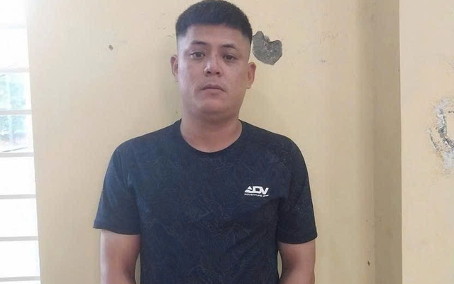 Phan Ngọc Anh SN 1992 ra đầu thú