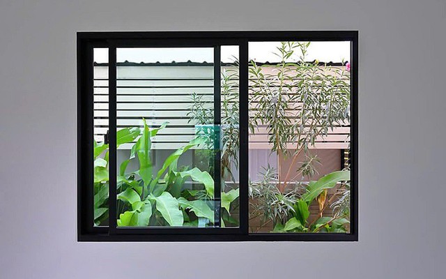 Lời khuyên cho các gia đình đang sử dụng cửa sổ kính cường lực