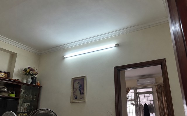 Tại sao ngày càng nhiều gia đình không còn lắp đèn tuýp LED? 2 cách chiếu sáng đẹp nhà, dễ chịu cho mắt đang dần thành xu hướng