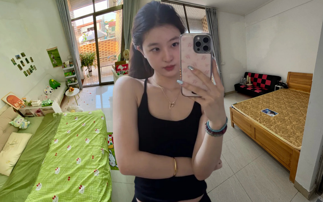 Căn phòng trọ 12m2 của cô gái lương 11 triệu/tháng không muốn "sống tạm bợ"