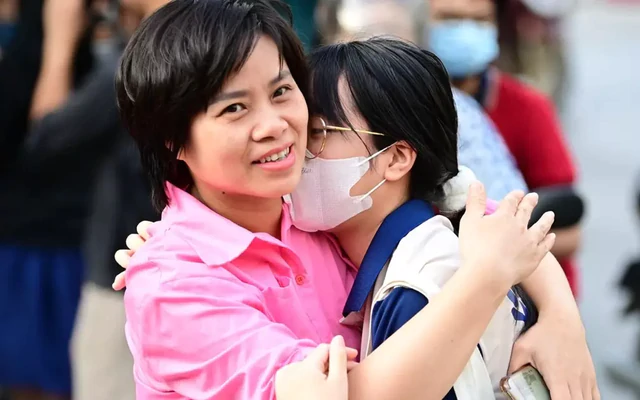 Phát hiện con mình trong nhóm 'Con ghét bố mẹ'