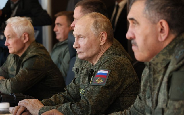 6.000 quân, 700 vũ khí và đại diện 60 nước quy tụ: Ông Belousov báo cáo lên ông Putin - "Đã sẵn sàng!"
