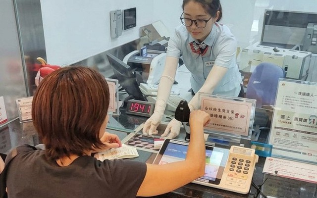 Gửi ngân hàng 10 tỷ đồng, 1 tháng sau phát hiện tài khoản chỉ còn hơn 38 triệu