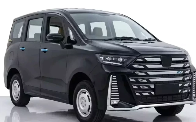 Ô tô điện 'nhái' Toyota Alphard, giá dưới 300 triệu đồng