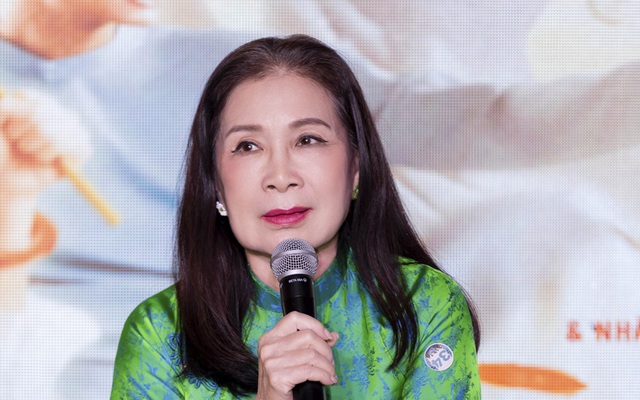NSND Kim Xuân kể chuyện đóng phim Nhà mình đi thôi: "Lúc đó chúng tôi run lắm"