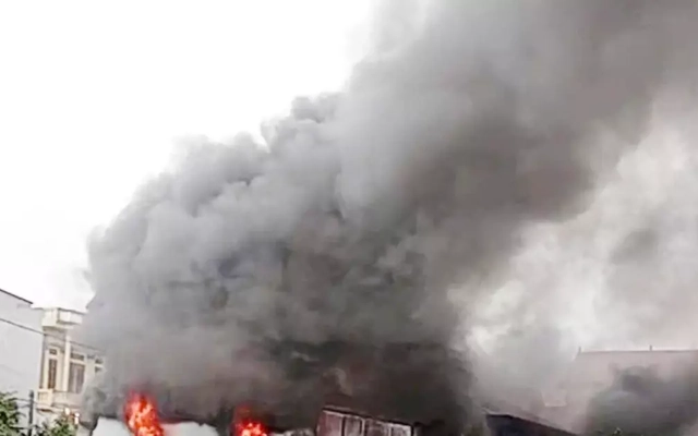 Cháy dữ dội nhà tình thương nuôi trẻ khuyết tật