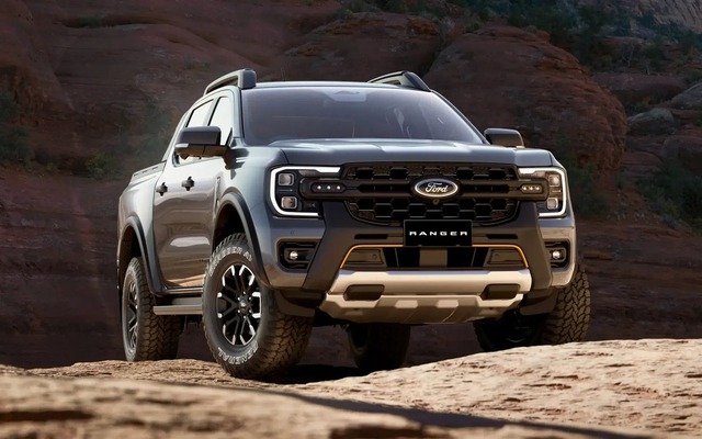 Bảng giá xe Ford Ranger mới nhất tháng 2/2026