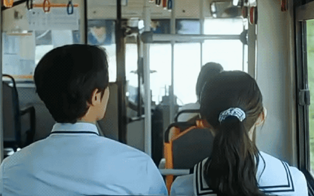 Trời sập cũng phải xem phim Hàn này bằng được: Cặp chính nhan sắc quá đã, tiên đồng ngọc nữ giá đáo nhân gian