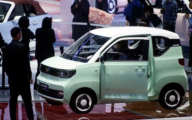 Tại sao xe điện cỡ nhỏ bị người dùng "ghẻ lạnh" mà các công ty vẫn bán? - Có tính toán thâm sâu cả đấy