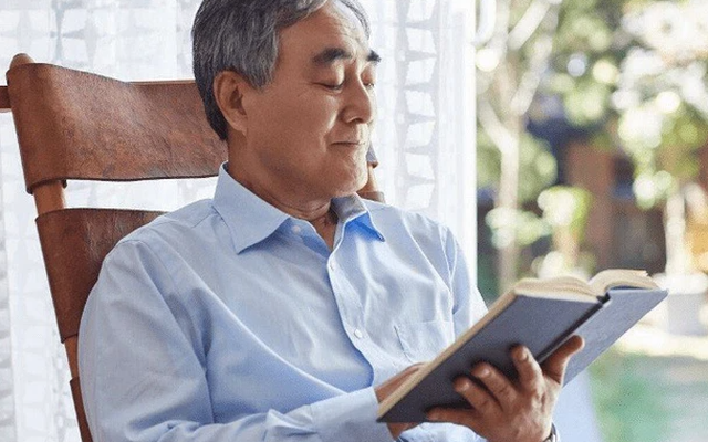 Nếu chỉ còn 5 năm nữa là nghỉ hưu, nhanh tay thực hiện ngay 11 việc này: càng làm sớm, càng đỡ "hụt tiền", về sau nhàn thật