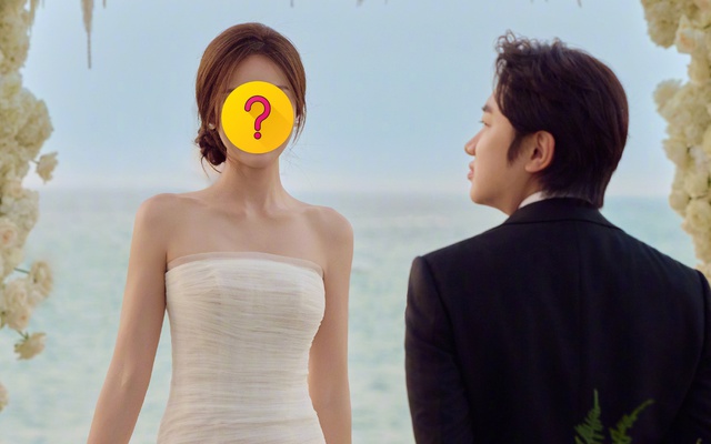 Hoa hậu bất chấp cưới "chú lùn showbiz": Được chồng sang tên tài sản trăm tỷ, tặng biệt thự khắp cả nước