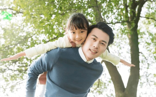 3 NÊN TRÁNH khi nuôi con trai và 4 ĐỪNG MẮC khi nuôi con gái