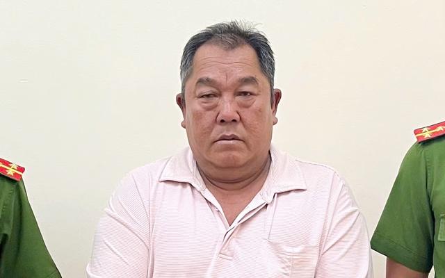 Thi hành lệnh bắt tạm giam giám đốc Nguyễn Văn Thi SN 1968