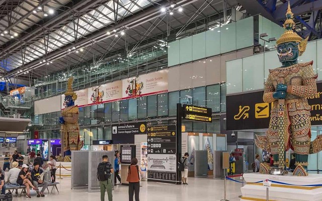 Sân bay đông khách top đầu thế giới ở ĐNÁ đã giải quyết "khoảng trống kết nối" với thành phố như thế nào?