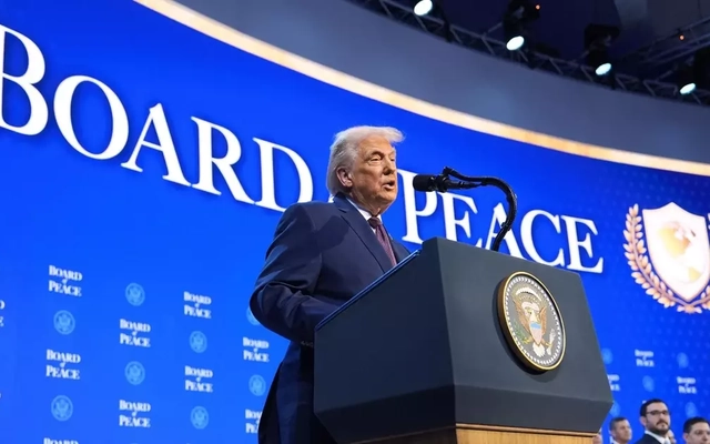 Có gì trong cuộc họp đầu tiên của Hội đồng Hòa bình?