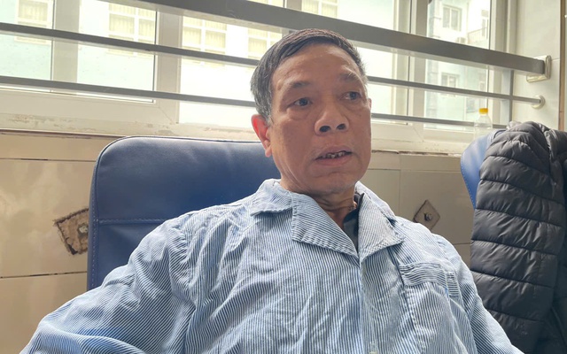 "Bác bảo vệ hot nhất MXH": 4 giờ làm việc, 8 giờ truyền hóa chất