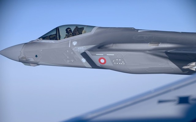 Đan Mạch, Thụy Điển điều chiến đấu cơ tham gia sứ mệnh 'Cảnh giới Bắc Cực'