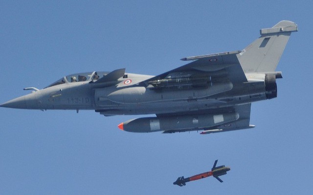 Safran sẵn sàng chuyển giao công nghệ sản xuất bom tầm xa AASM Hammer