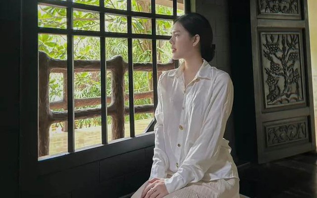 Hàng trăm người chia buồn với diễn viên Ngọc Trinh