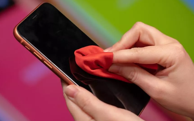 90% người Việt chưa biết cách vệ sinh đồ công nghệ đón Tết sao cho chuẩn