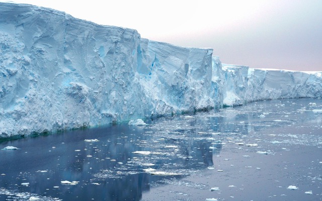 Kế hoạch xây rào chắn bảo vệ 'Sông băng Ngày tận thế' tan chảy