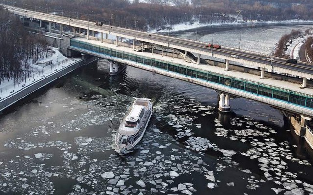 Nga phát minh ra công thức đột phá: Các con tàu di chuyển trên sông băng gần như "bất khả chiến bại"
