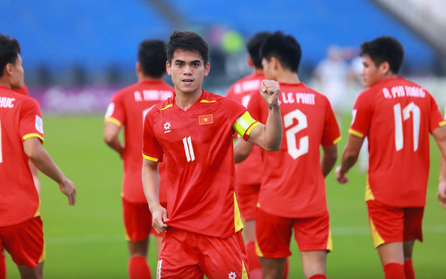 Khuất Văn Khang: Chiến công tầm châu Á & nốt cao trong bản hùng ca!