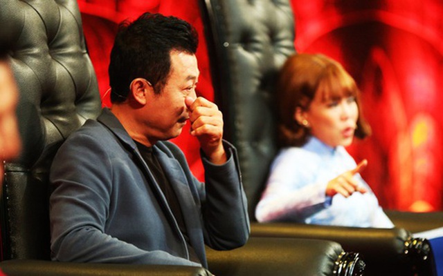 Nam nghệ sĩ là ông chủ quyền lực ở Mỹ: "Tôi nhìn về mũi Cà Mau, bật khóc nức nở"