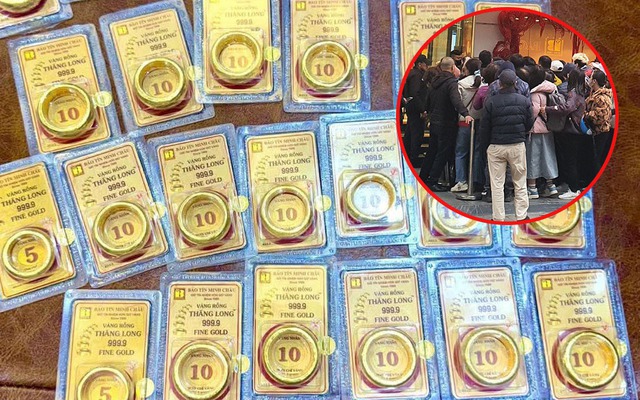 Sợ không mua nhanh thì vàng lên 200 triệu, người phụ nữ ở Hà Nội rút tiết kiệm đu đỉnh, lỗ đậm sau 2 ngày
